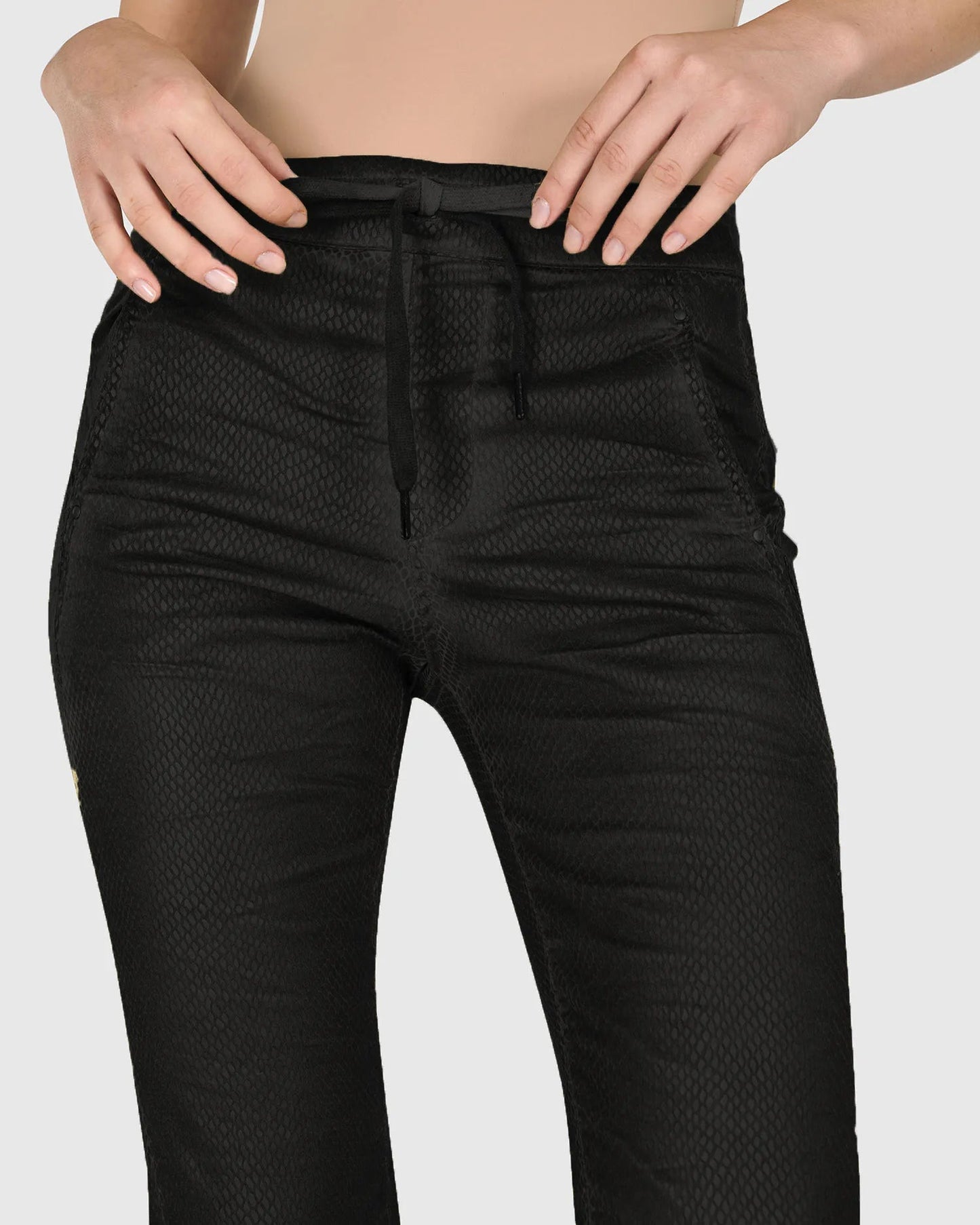 Iconic Stretch Jeans, Black Snake