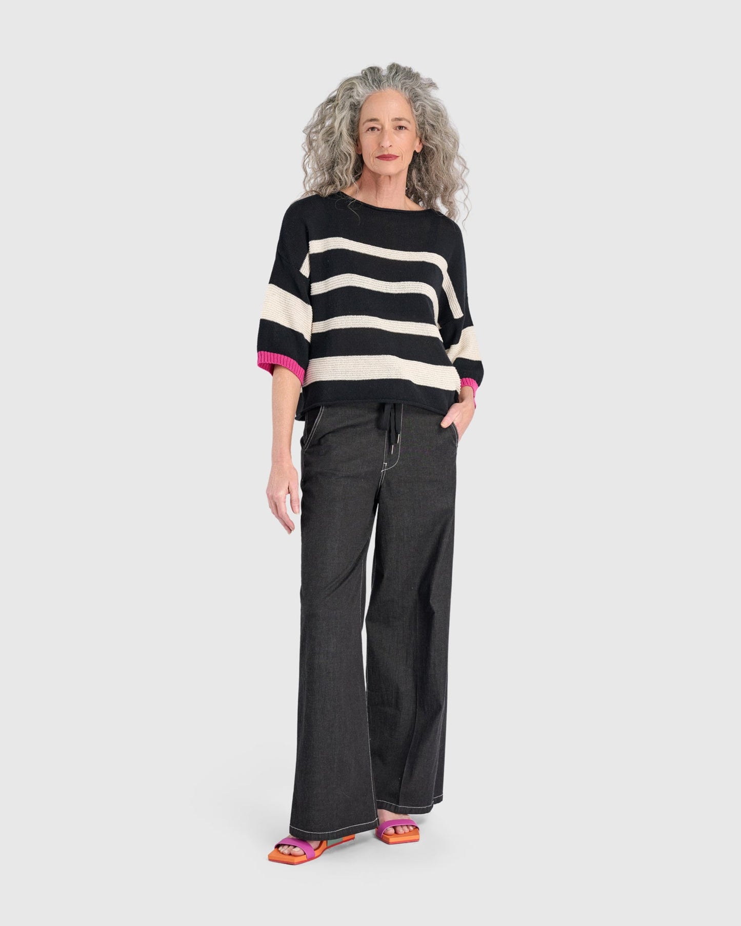 Washed Wide Leg Stretch Jeans, Jet