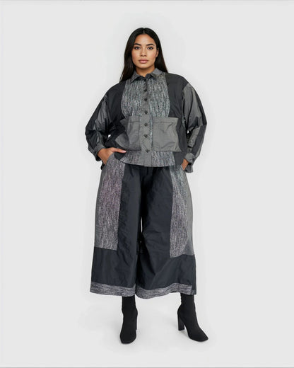 Gauntlet Boxy Shirt, Iron