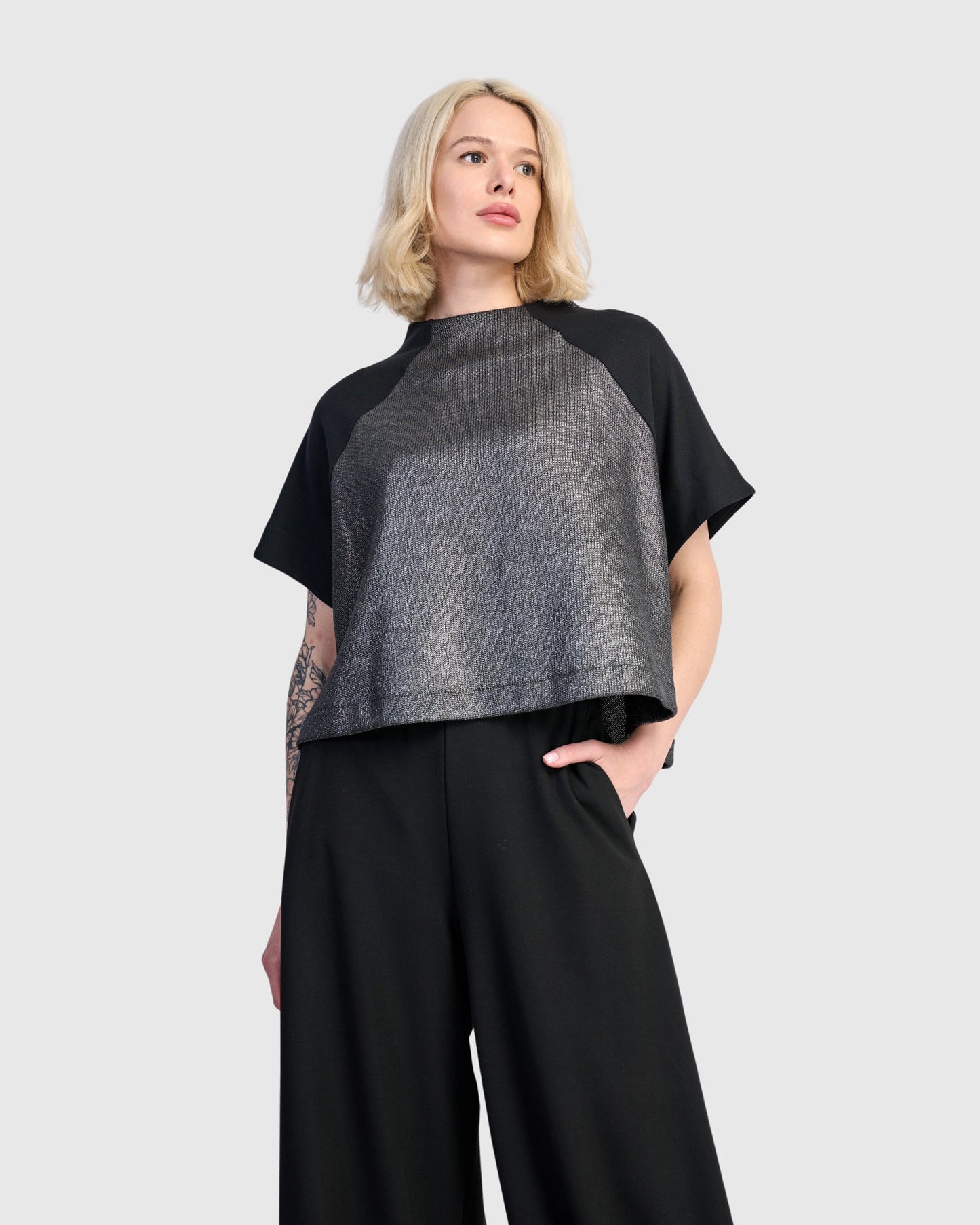 Velma Raglan Top, Silver